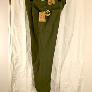 Men’s outdoor active wear pants. Never worn, new condition.